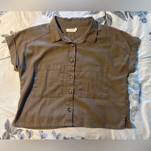 Linen button up